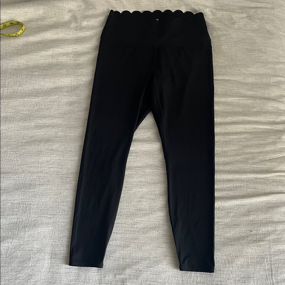 Joy Lab scalloped Black Leggings